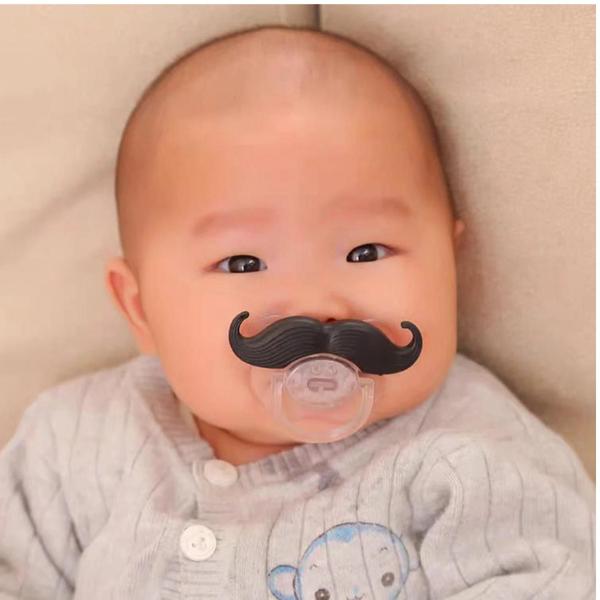 Imagem de Chupeta Bigode Engraçada Bebe Divertido Bigodinho Infantil