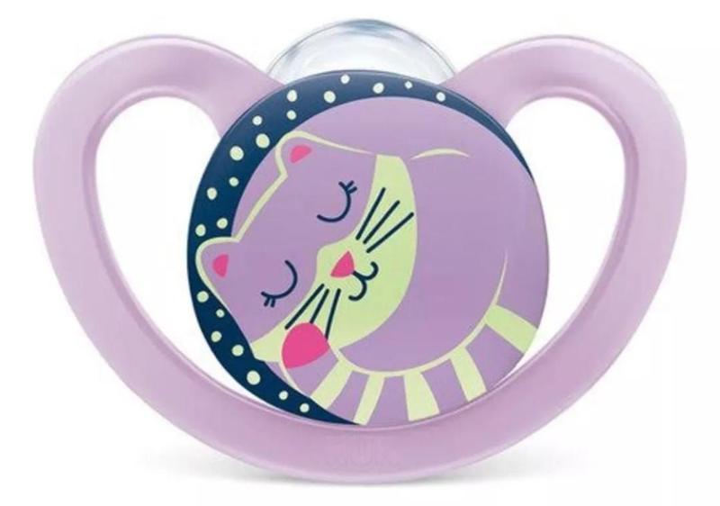 Chupeta Nuk Space Glow Silicone Tam 2 6+ Meses Imagem de Chupeta Nuk Space Glow Silicone Tam 2 6+ Meses