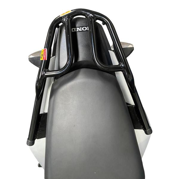 Churrasqueira Bagageiro Moto Cg 160 Titan 160 ano 2015 à 2019 2020 2021 2022 2023 Suporte Garupa - MT ACESSÓRIOS Imagem de Churrasqueira Bagageiro Moto Cg 160 Titan 160 ano 2015 à 2019 2020 2021 2022 2023 Suporte Garupa