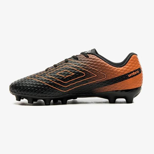 Imagem de Chuteira Campo Umbro Warskin Masculina + Meia Antiderrapante Branca