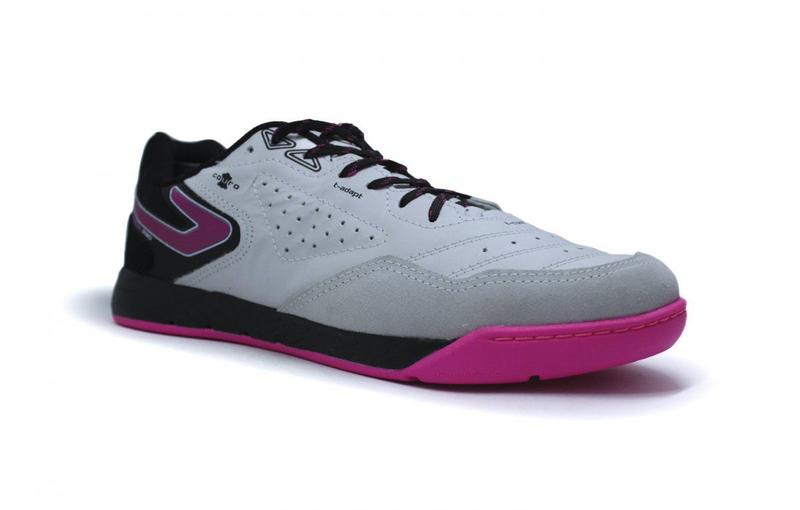 Chuteira futsal Topper Dominator Pro V - unissex - preto e rosa Imagem de Chuteira futsal Topper Dominator Pro V - unissex - preto e rosa
