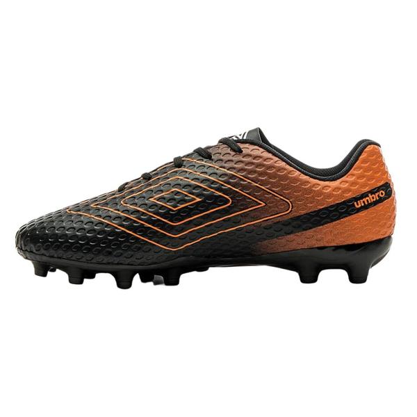 Imagem de Chuteira Umbro Campo Warskin Preto e Laranja - Masculino