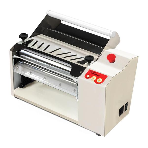Cilindro Laminador de Massas Elétrico Pro Bivolt Regulador Velocidade Aço Carbono Inox Cozinha Saro Imagem de Cilindro Laminador de Massas Elétrico Pro Bivolt Regulador Velocidade Aço Carbono Inox Cozinha Saro