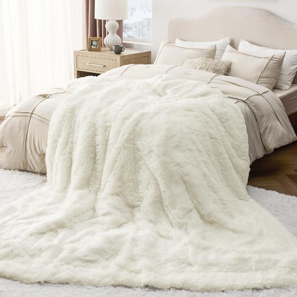 Imagem de Cobertor Bedsure Soft Cream Queen Size Fluffy Fuzzy Winter