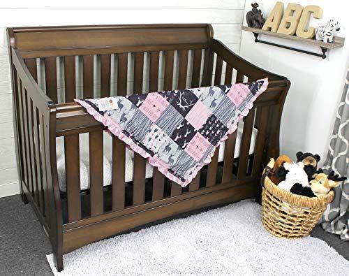 Cobertor de bebê - Minky, Veado, flechas e chifres, rosa com cinza e preto, com babados rosa - Top Tots Imagem de Cobertor de bebê - Minky, Veado, flechas e chifres, rosa com cinza e preto, com babados rosa