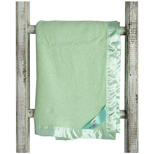 Imagem de Cobertor de criança verde bambu para meninos ou meninas - aconchegue-se com seu bebê recém-nascido - Cobertor natural de arremesso de criança com bordas de cetim - Perfeito para registro de viagem! 34 x 47 polegadas