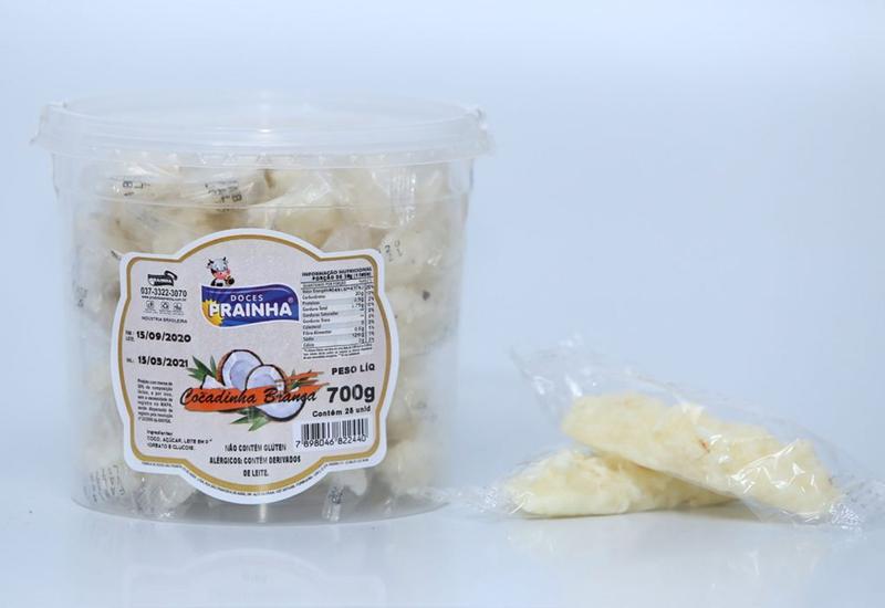 Cocada Pingada Branca 1,1 Kg Pote com 20 unidades - PRAINHA Imagem de Cocada Pingada Branca 1,1 Kg Pote com 20 unidades