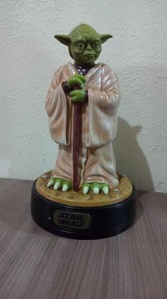 Imagem de Cofre Boneco Mestre Yoda Star Wars Colecionador 30cm