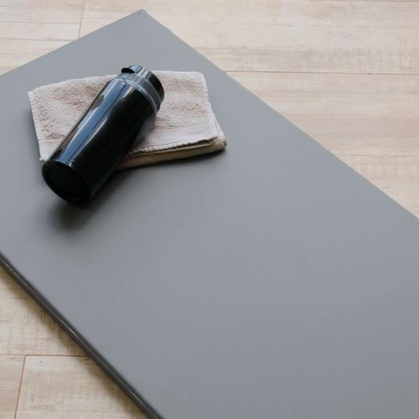 Colchonete de alta densidade ideal para garantir o melhor conforto no treino - Beniq Imagem de Colchonete de alta densidade ideal para garantir o melhor conforto no treino