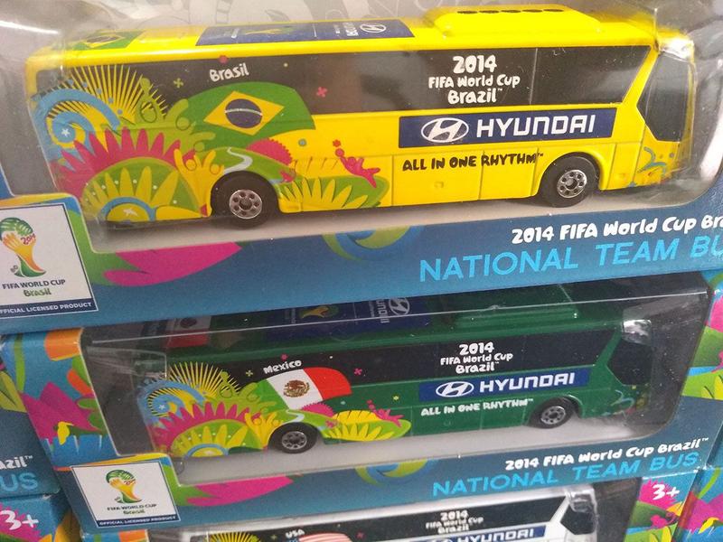 Imagem de Coleção Miniatura Ônibus Copa do Mundo 2014 Hyundai Team Bus