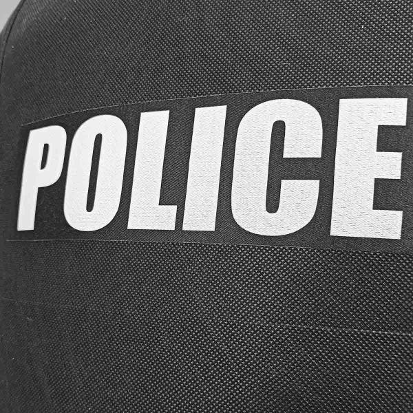 Colete Policial Adulto para Fantasias - Extra Festas Imagem de Colete Policial Adulto para Fantasias