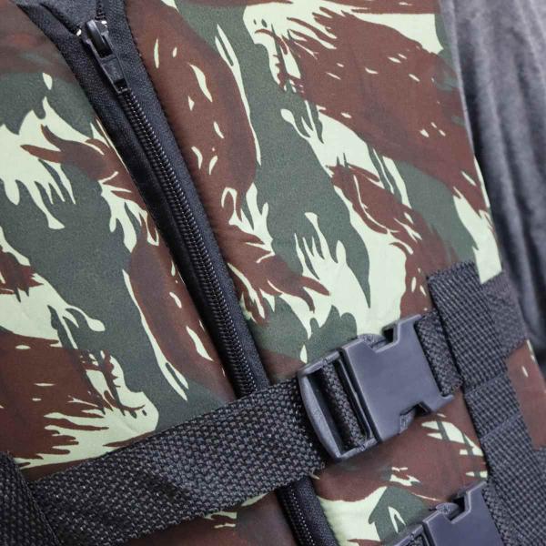 Colete Salva Vidas Camuflado Pescador Lazer Diversão 15kg - Raju Imagem de Colete Salva Vidas Camuflado Pescador Lazer Diversão 15kg