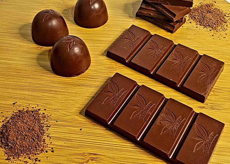 Imagem de Combo de 4 tabletes e 10 trufas de chocolate 50% cacau ao leite 220g - Cacauway