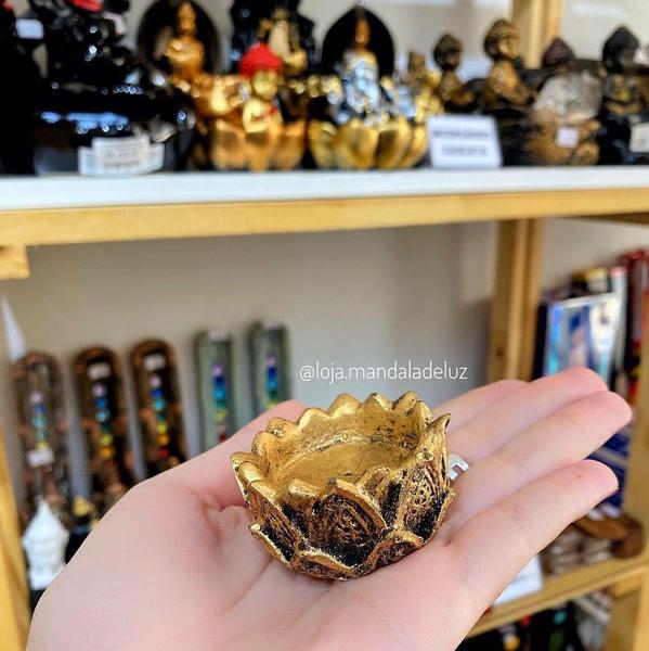 Combo Estátuas de Ganesha e Buda + Kit 7 Pedras dos Chakras + 2 Castiçais - Mandala de Luz Imagem de Combo Estátuas de Ganesha e Buda + Kit 7 Pedras dos Chakras + 2 Castiçais