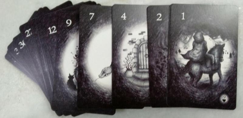 Imagem de Combo Lua Negra Lenormand - livro + Cartas em Caixa Especial