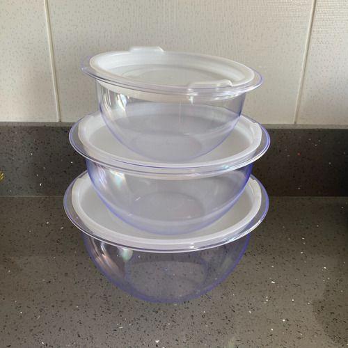 Conjunto 3 Bowl Grande Saladeiro com tampa Tigela Hermetico Acrilico - Injeplastec Imagem de Conjunto 3 Bowl Grande Saladeiro com tampa Tigela Hermetico Acrilico