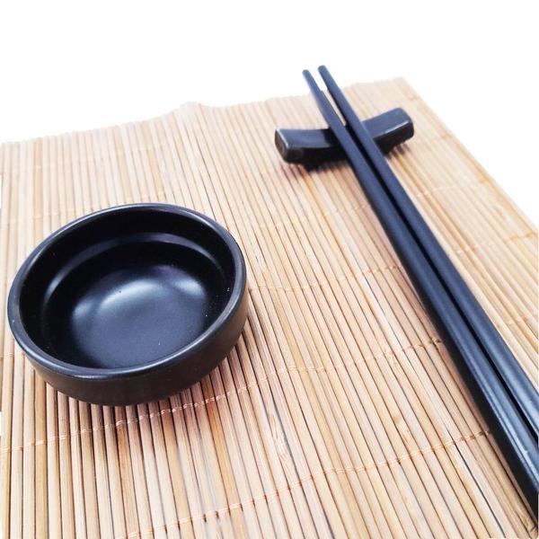 Conjunto 8 Peças para Sushi Bambu e Cerâmica Yokohama Lyor Imagem de Conjunto 8 Peças para Sushi Bambu e Cerâmica Yokohama Lyor