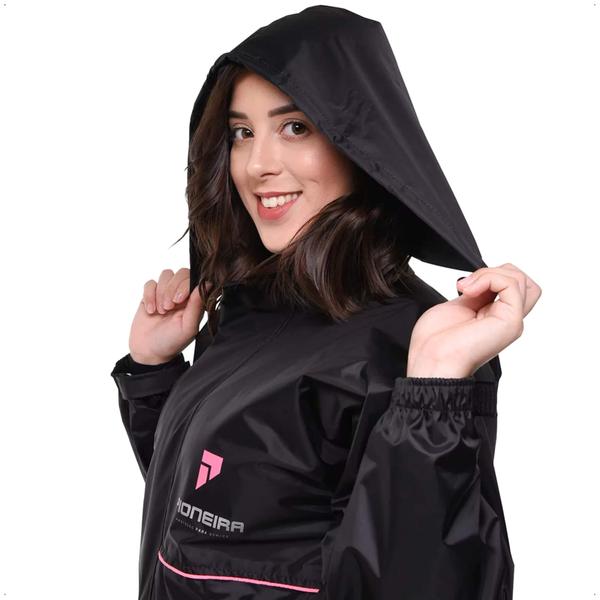 Imagem de Conjunto Capa de Chuva Feminino Tamanho G Preto Impermeável Motoqueiro Nylon 0,20mm Com Capuz Pioneira - 1101-F-PRE-G