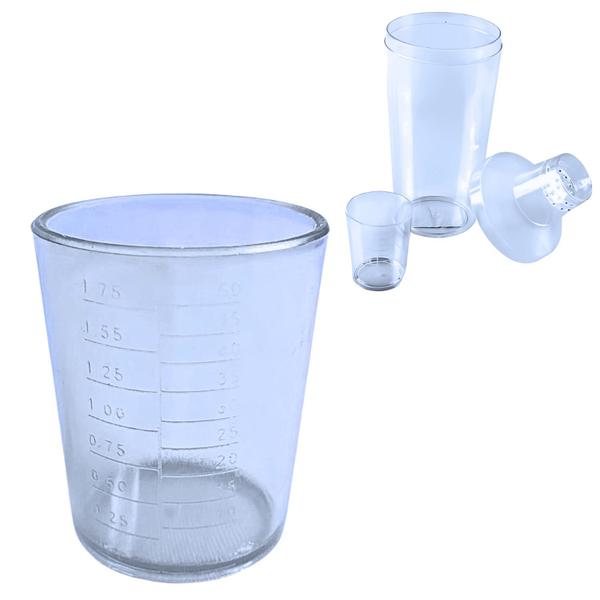 Imagem de Conjunto com 5 coqueteleiras de acrílico para fazer drinks 