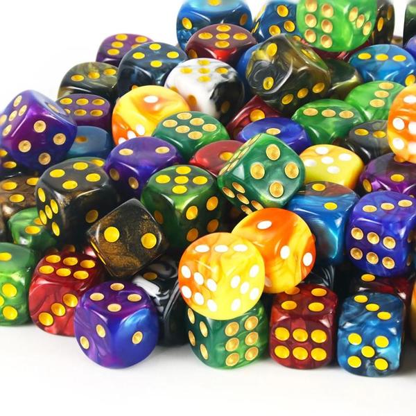 Imagem de Conjunto de 10 Dados D6 de 12mm - Cores Mistas - Alta Qualidade para Jogos