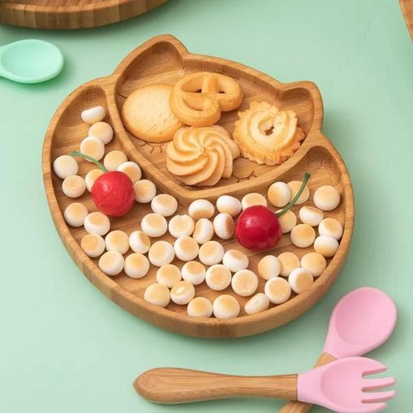 Conjunto de Alimentação para Bebês em Bambu - 4 Peças Anti-Quente e à Prova d'Água Imagem de Conjunto de Alimentação para Bebês em Bambu - 4 Peças Anti-Quente e à Prova d'Água