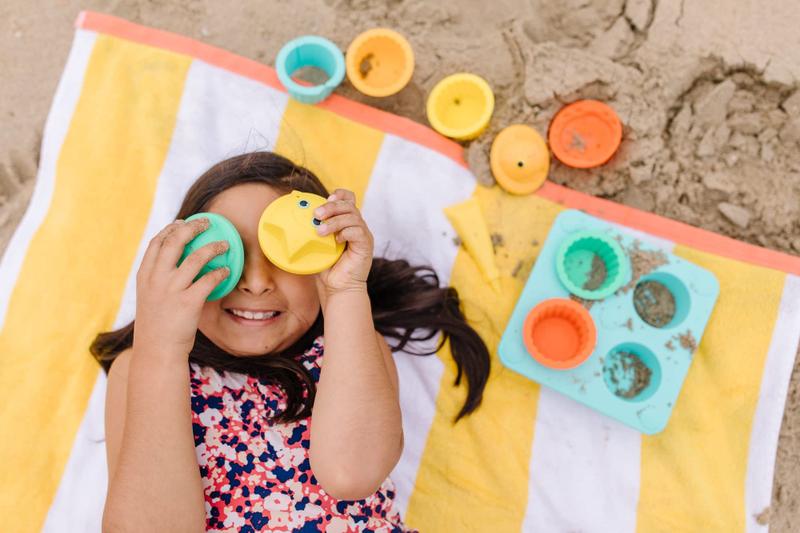 Imagem de Conjunto de Brincadeira com Cupcake de Areia Sunny Patch Seaside Sidekicks Melissa & Doug