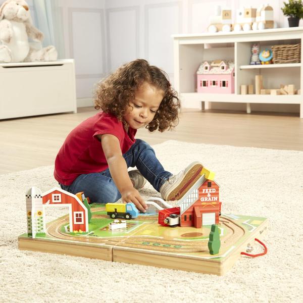 Conjunto de brinquedos Farm Playset Melissa & Doug, mesa de madeira, 17 peças, 1+ Imagem de Conjunto de brinquedos Farm Playset Melissa & Doug, mesa de madeira, 17 peças, 1+