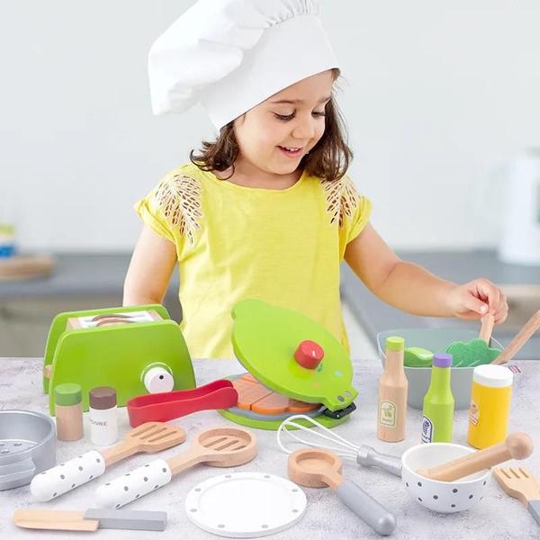 Imagem de Conjunto de Cozinha de Madeira para Meninas - Brinquedo Educativo para Brincar de Fazer Comida