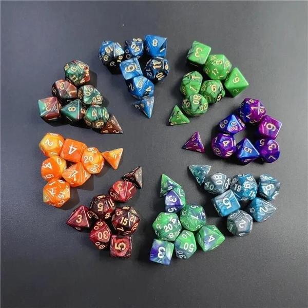 Imagem de Conjunto de Dados DND Galaxy - 7 Peças (D4, D6, D8, D10, D12, D20) para Jogos de RPG