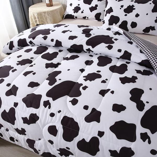 Imagem de Conjunto de edredom Mengersi Cow Print Queen Bed com 2 fronhas