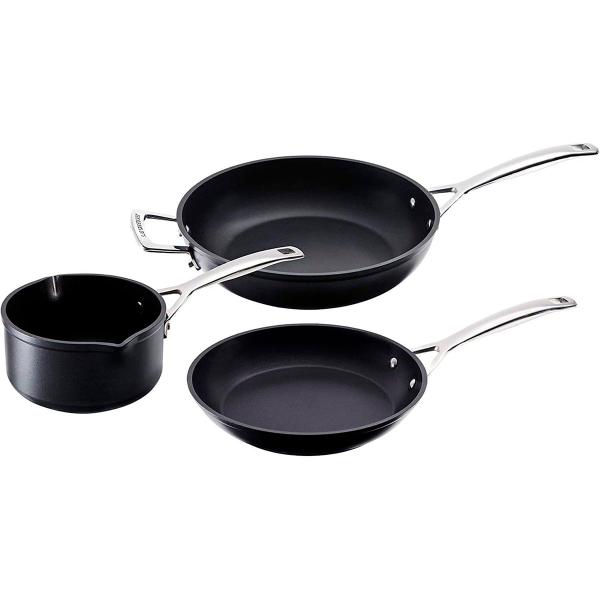 Conjunto de Frigideiras Rasa 24 cm, Funda 26 cm e Leiteira 16 cm Tns Pro Stick 4X Mais Forte Le Creuset Imagem de Conjunto de Frigideiras Rasa 24 cm, Funda 26 cm e Leiteira 16 cm Tns Pro Stick 4X Mais Forte Le Creuset