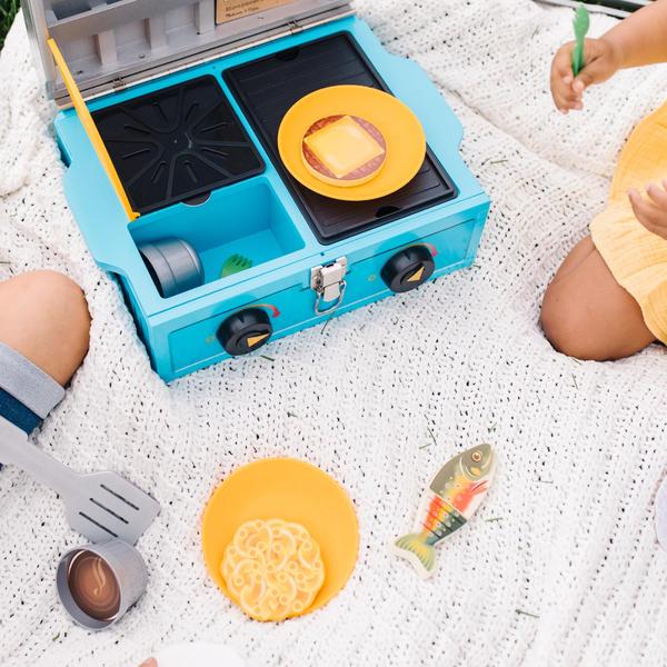 Imagem de Conjunto de jogos Camp Stove Melissa & Doug Let's Explore 24 peças