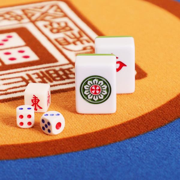 Imagem de Conjunto de Mahjong chinês GUSTARIA G-Large Tiles com estojo de transporte