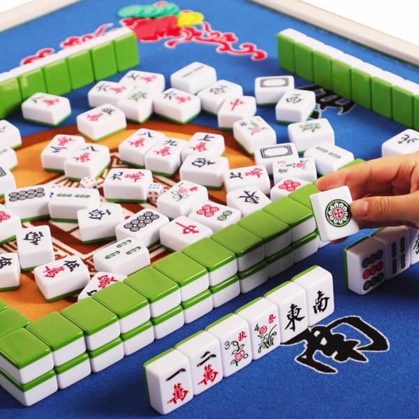 Imagem de Conjunto de Mahjong chinês GUSTARIA G-Large Tiles com estojo de transporte