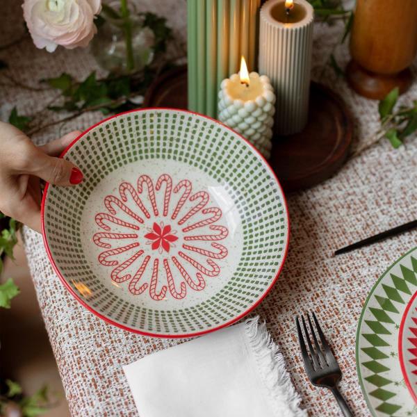 Conjunto De Pratos Fundos 20,5cm com 06 Peças Temático Natal Malabarismo Natalino - Oxford Imagem de Conjunto De Pratos Fundos 20,5cm com 06 Peças Temático Natal Malabarismo Natalino - Oxford
