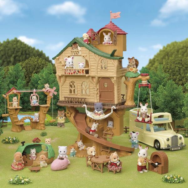 Imagem de Conjunto de presentes Toy Calico Critters Adventure Treehouse com boneca