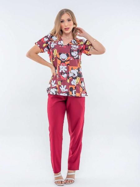 Imagem de Conjunto de Scrubs Feminino com Blusa Estampado Calça Lisa