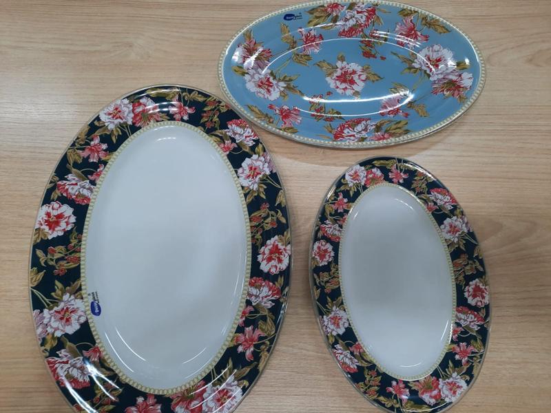 Conjunto de travessas - 3 peças - DecorGlass Imagem de Conjunto de travessas - 3 peças