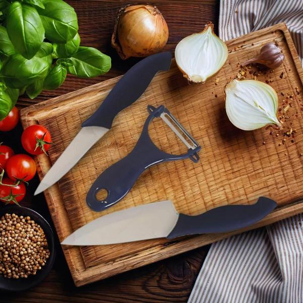 Conjunto Facas De Cozinha Tábua De Corte E Descascador Wincy Imagem de Conjunto Facas De Cozinha Tábua De Corte E Descascador Wincy
