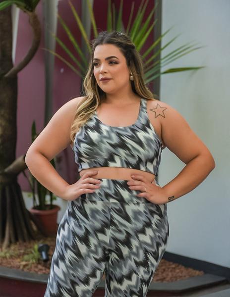 Imagem de Conjunto Fitness Feminino Plus Size com Calça Cós Alto e Top Estampado