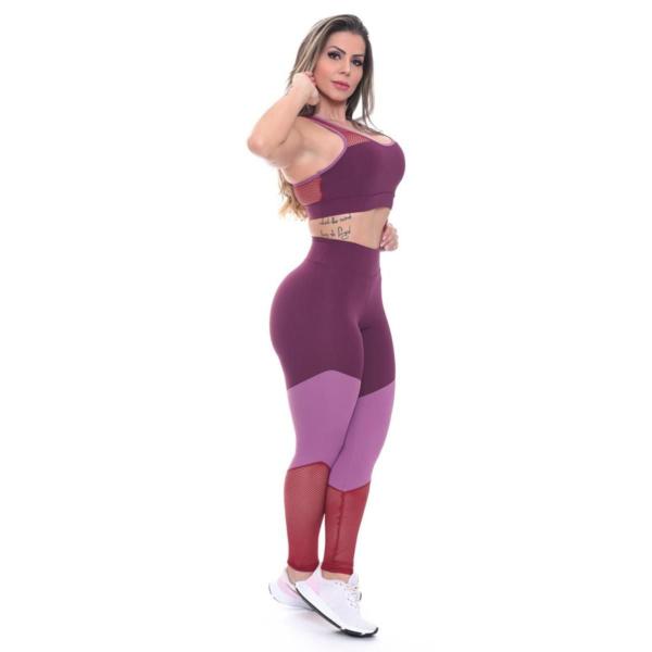 Conjunto Fitness Feminino Top + Calça Legging Zero Transparência Alta Compressão Modeladora UV50+ - GAROTAFIT Imagem de Conjunto Fitness Feminino Top + Calça Legging Zero Transparência Alta Compressão Modeladora UV50+