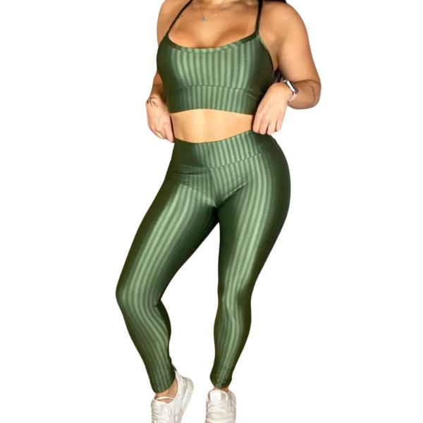 Conjunto Legging + Top 3D Verde - Gringas Model Imagem de Conjunto Legging + Top 3D Verde