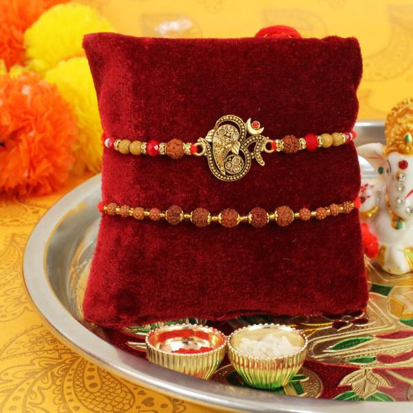 Imagem de Conjunto Rakhi TIED RIBBONS para o irmão Raksha Bandhan com cartão