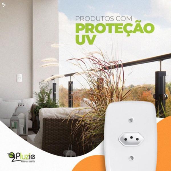 Imagem de Conjunto Tomada 10A 250v Pluzie Linha Ideale 3 Pinos Bivolt Elétrica de Parede