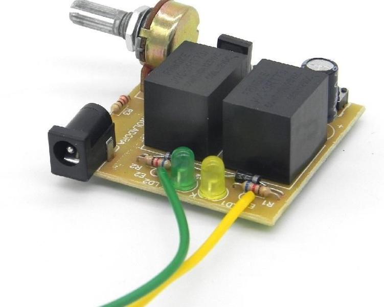 Imagem de Controlador Motor Inverte Sentido Controla Velocidade 12V