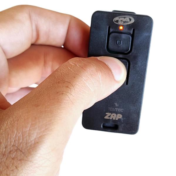 Controle Portão PPA Zap Pop 433,92MHz 2 Botões Original Imagem de Controle Portão PPA Zap Pop 433,92MHz 2 Botões Original