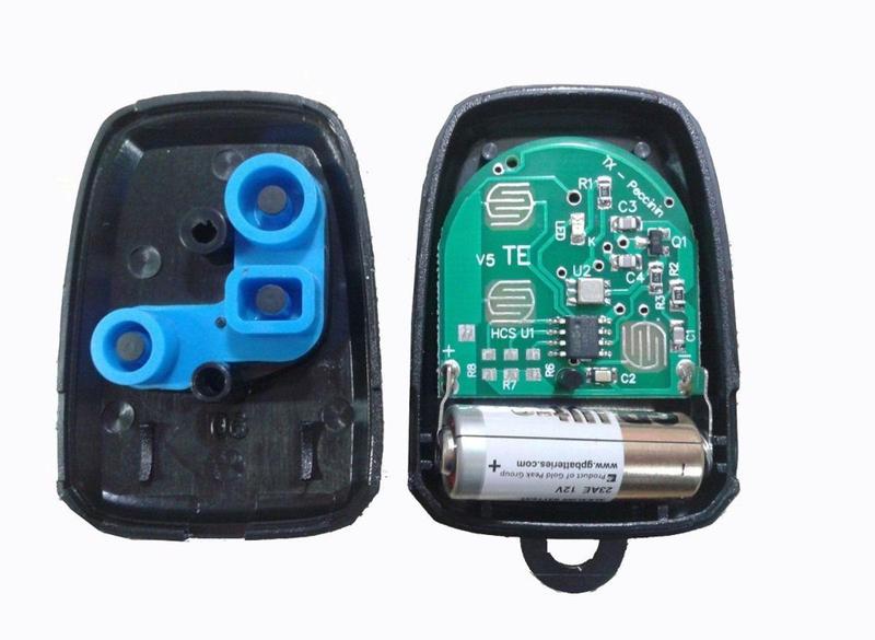 Imagem de Controle remoto Peccinin para portão automático 3 canais 434 mhz