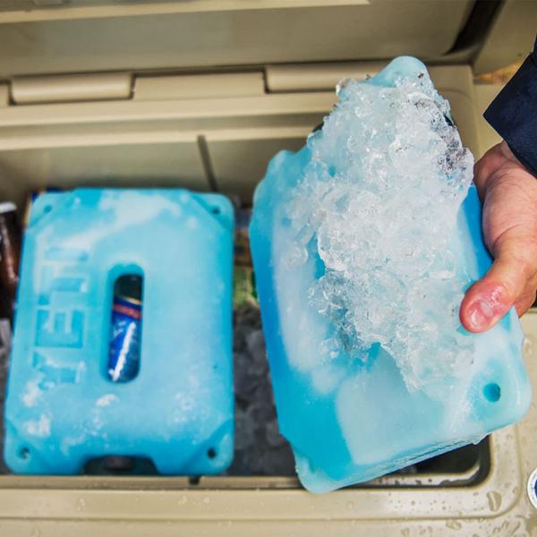 Imagem de Cooler de Gelo YETI ICE - Recarregável e Reutilizável - 454g