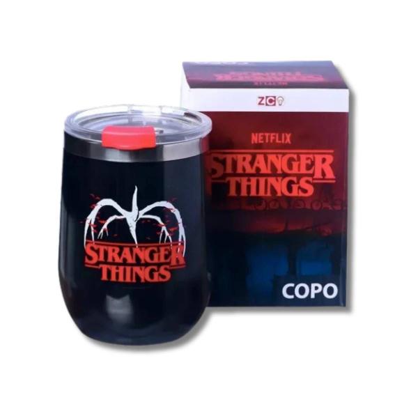 Imagem de Copo com tampa stranger things 300ml zonacriativa