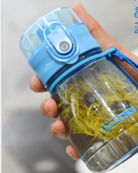 Imagem de Copo Infantil com Palha 300ml - Livre de BPA, Anti-Engasgo, para Bebês e Crianças (Azul)